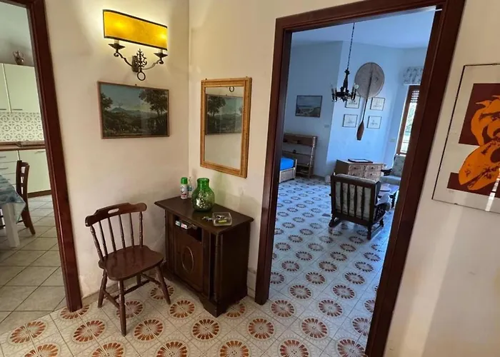 Dimitri House Lejlighed